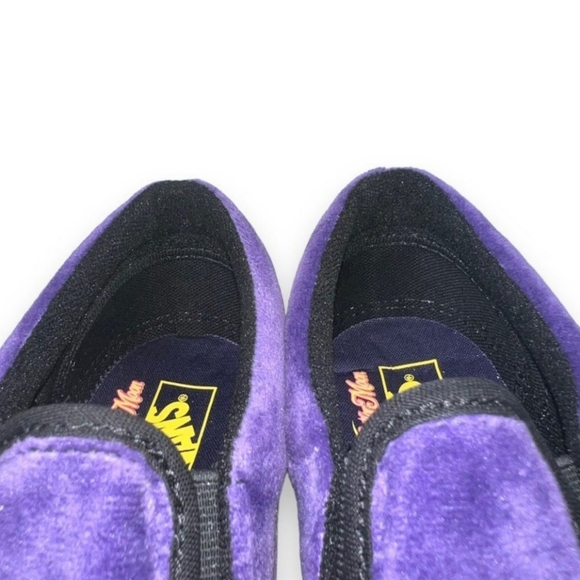 Sailor Moon Pretty Guardian Luna Slip-on Vans Sneakers Purple / Black Youth 2 - Picture 11 of 12